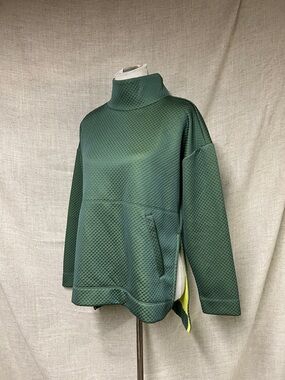 Title Nine Neon Lime Diamond-Texture pullover